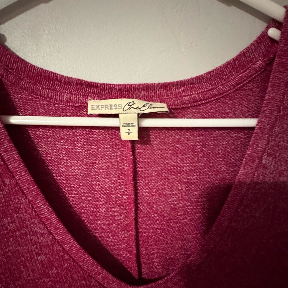 Express- sweater - Picture 2 of 3